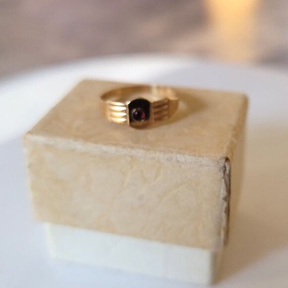 Antique Yellow Gold Ring Tiny Size 10k Ostby Barton Red Stone Baby Size - Picture 3 of 13